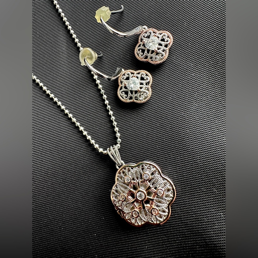 Elegant Silver and Rose Gold Floral Jewelry Set